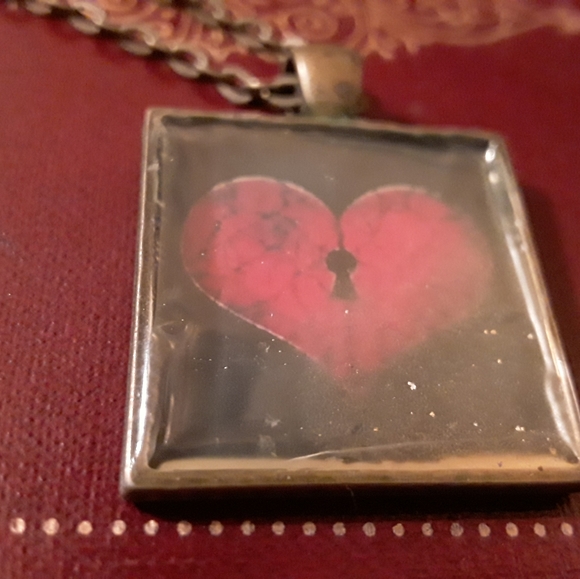Locked Heart Necklace - Picture 2 of 3
